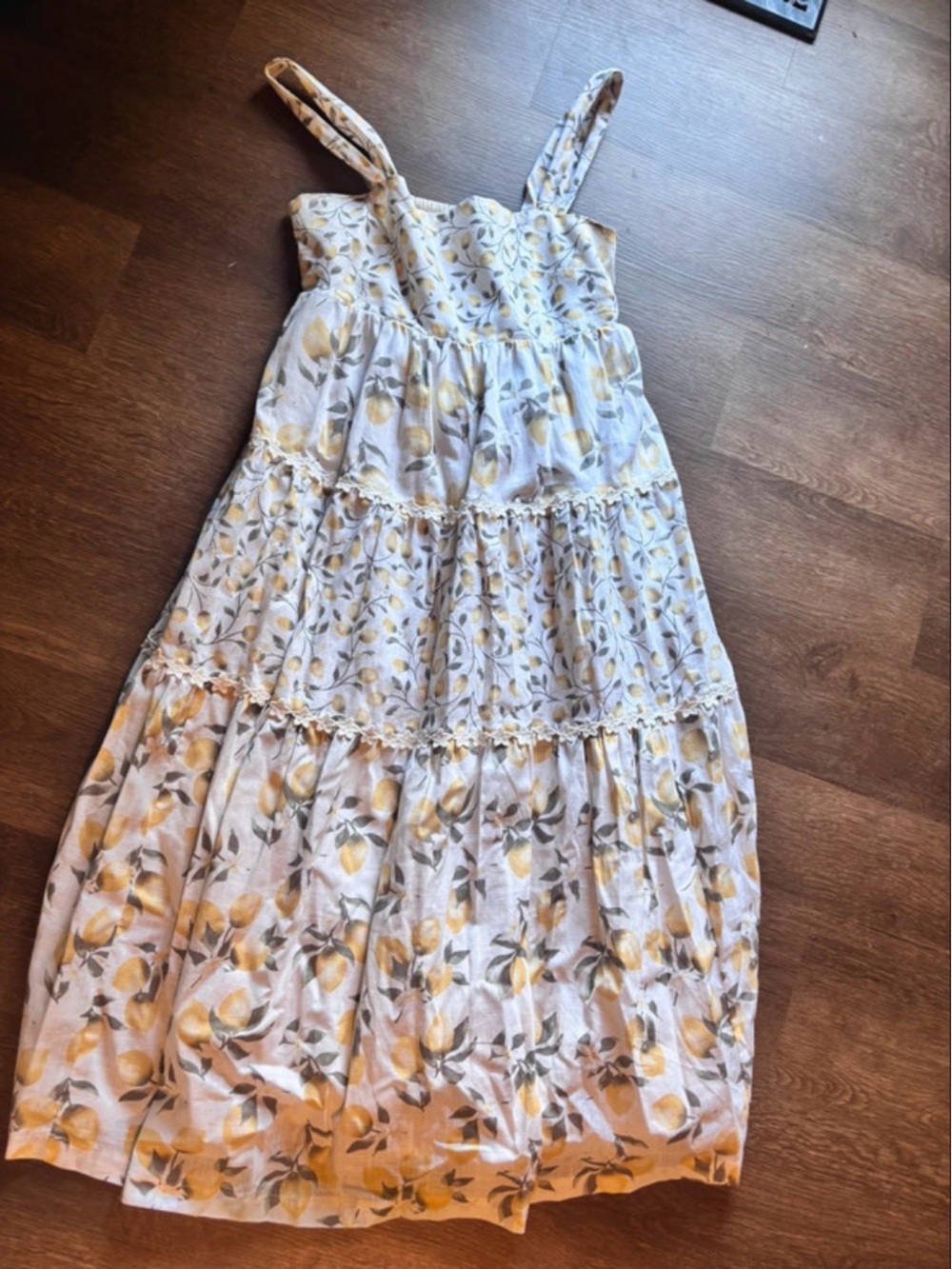 Women’s yellow lemon print maxi dress